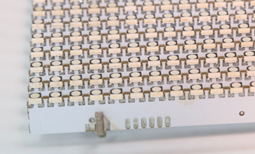 LED透明屏生產工藝種類劃分